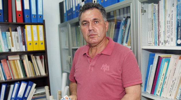 Ünlügenç: Bakla falına bakar gibi deprem tahmini yapılmaz