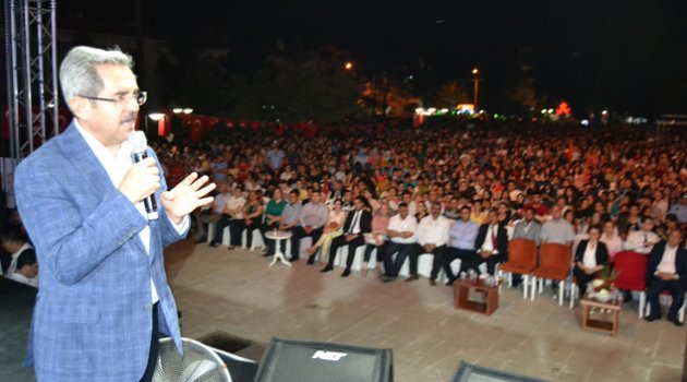 Ünüvar: "Cumhurbaşkanımız başımızın tacıdır"