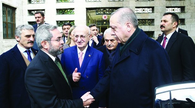 Ünüvar: Daha güçlü Türkiye için ilk günkü aşkla çalışmaya devam