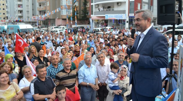 Ünüvar: "Kaos koalisyonu bekleyenler avuçlarını yalayacaklar"