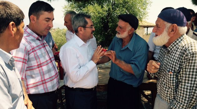 Ünüvar köy köy geziyor vatandaşı dinliyor