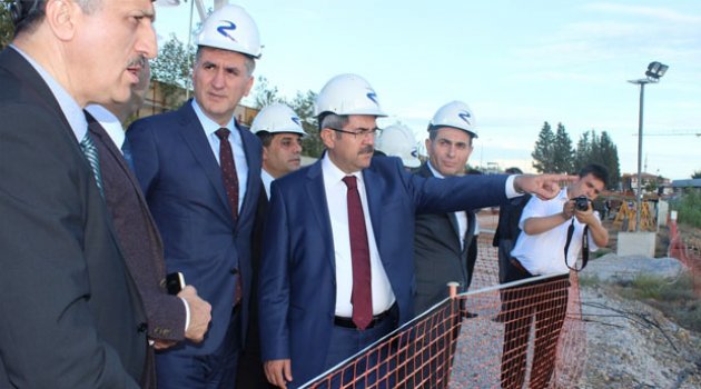 Ünüvar ve Gümüş, Adana Şehir Hastanesi inşaatını gezdi