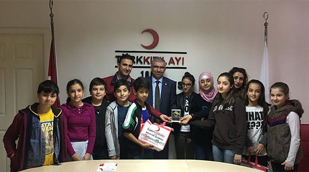 Üstün yetenekli öğrenciler Kızılay için çalışacak