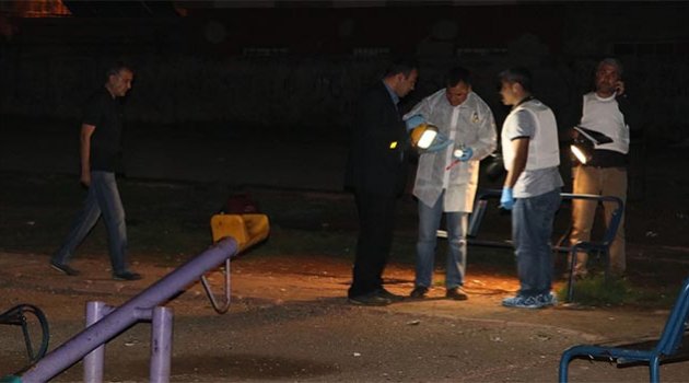 Uyuşturucu bağımlıları çocuk parkında EYP patlattı