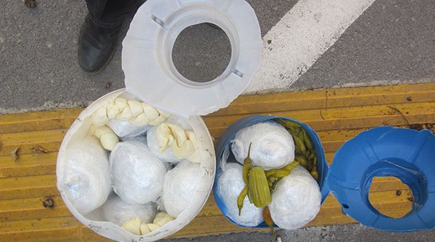 Uyuşturucu tacirlerinden akıl almaz yöntem