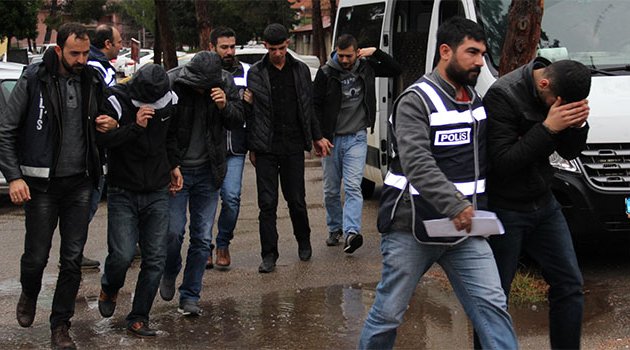 Uyuşturucu tacirlerine şok baskın