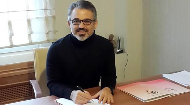 Uz. Dr. Canatar: "Diziler toplumun ailesel değer yargılarını sarsabilir"