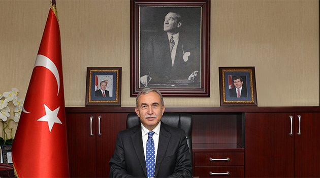 Vali Büyük: "Gençlik, ülkemizin geleceğidir"