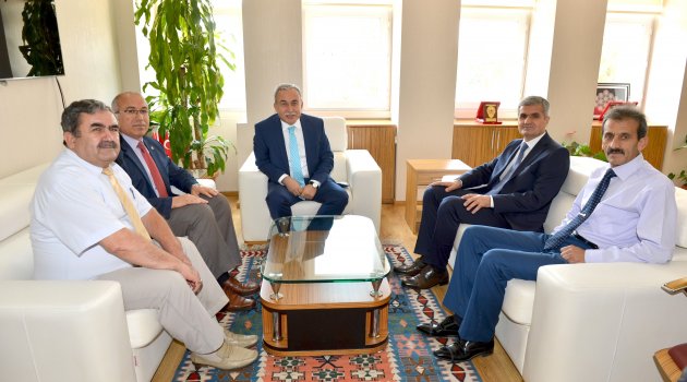Vali Büyük, İl Milli Eğitim Müdürlüğüne veda ziyaretinde bulundu