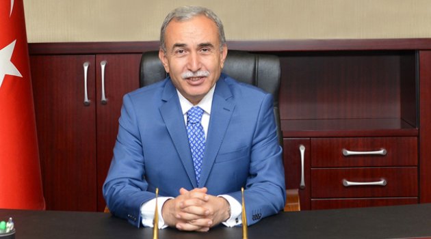 Vali Büyük: "İnsanlık bugünkü sağlığını tıp bilimi insanlarına borçludur"
