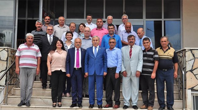 Vali Büyük’ten esnaflara duygulu veda