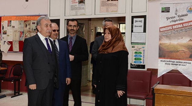Vali Büyük, Tepebağ Anadolu İmam Hatip Lisesi’ni ziyaret etti