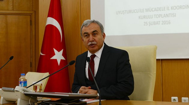 Vali Büyük: "Uyuşturucuyla topyekün mücadele edilmeli"