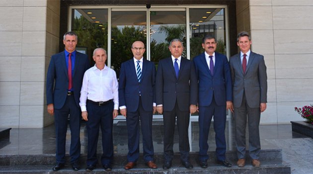 Vali Demirtaş, AOSB’yi Ziyaret Etti