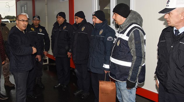 Vali Demirtaş, arama noktalarını ziyaret etti