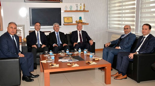 Vali Demirtaş, ATB’de incelemelerde bulundu