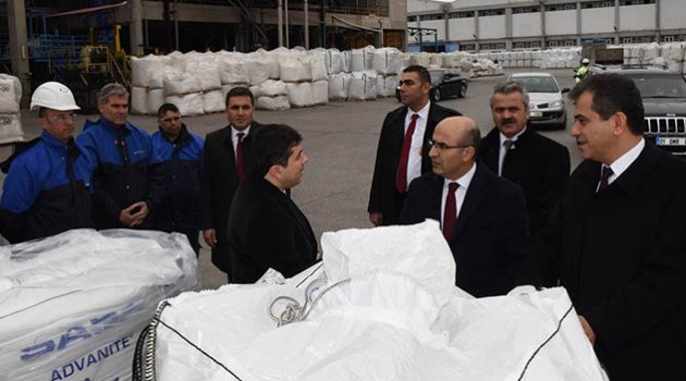 Vali Demirtaş, Kıvanç Tekstil ve SASA'yı ziyaret etti