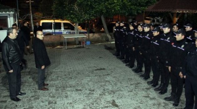 Vali Demirtaş Polislerin Yeni Yılını Kutladı