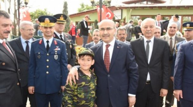 Vali Demirtaş: "Şehit Aileleri Devletin Ve Milletin Baş Tacı"