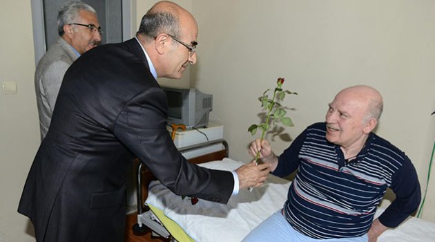 Vali Demirtaş’tan ‘Babalar Günü’ ziyareti