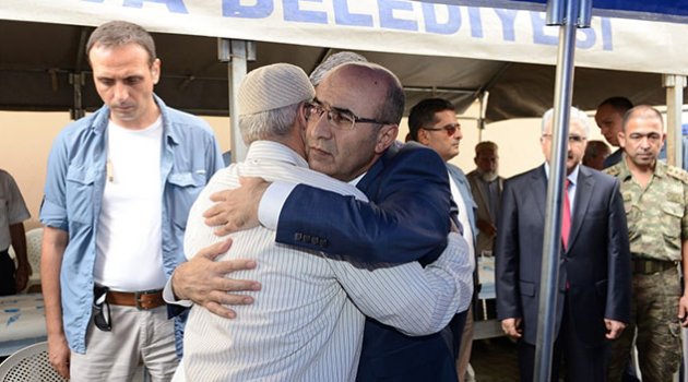 Vali Demirtaş’tan şehit ailelerine taziye ziyareti