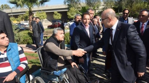 Vali Demirtaş vatandaş ile buluştu