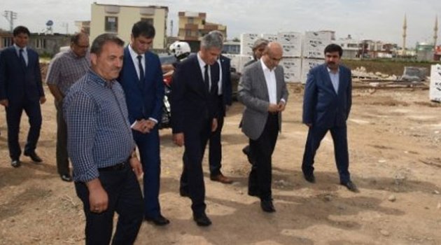 Vali Demirtaş, Yapımı Devam Eden Okul İnşaatında İncelemede Bulundu