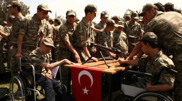 Vatan aşkı engel tanımıyor