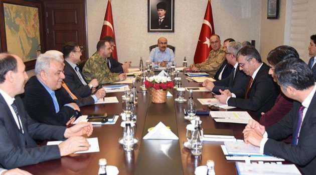 “Vatandaşlarımızla birlikte cumhurbaşkanımızı karşılamaya hazırız’’
