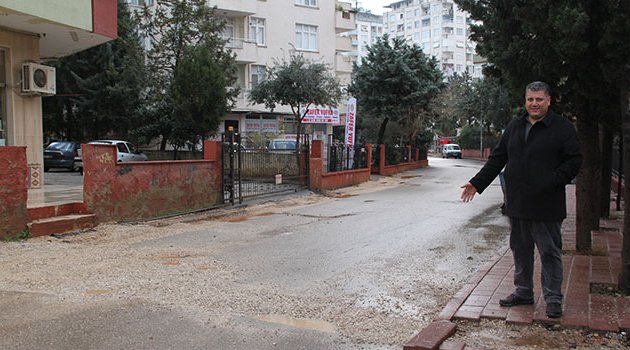 Ve mıcır döktüler