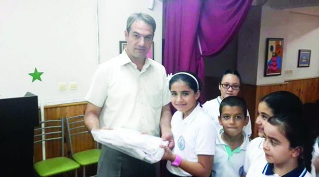 Vehbi Necip Savaşan İlkokulu’ndan öğrencilere judo elbisesi desteği