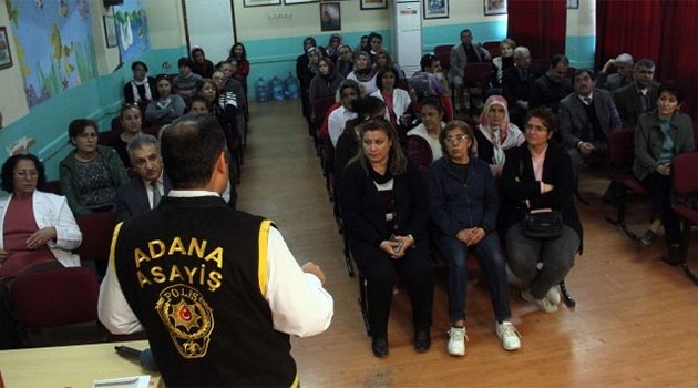 Velilere 'Sahte Polis' eğitimi