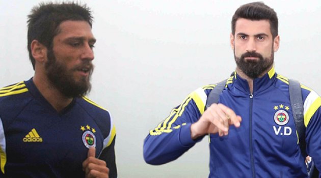 Volkan ve Egemen kalıyor mu?