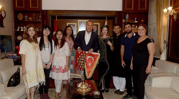 Yabancı öğrenciler Başkan Sözlü’yü ziyaret etti