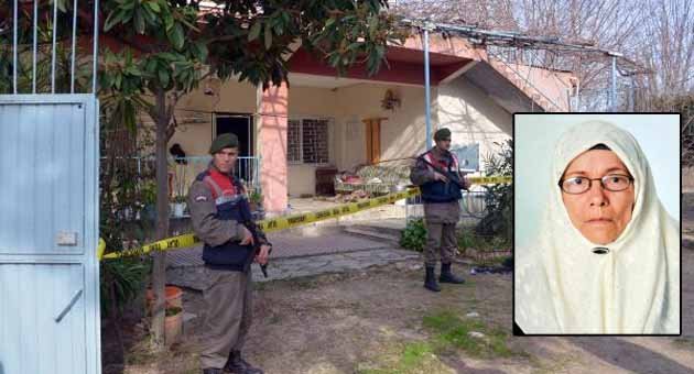 Yalnız yaşadığı evde çıkan yangında öldü