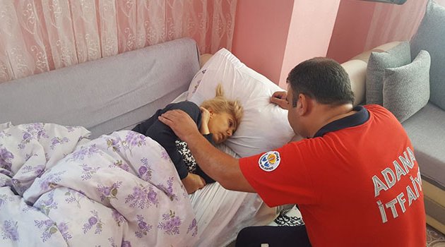 Yalnız yaşayan kadın, evinde bilinci kapalı halde bulundu