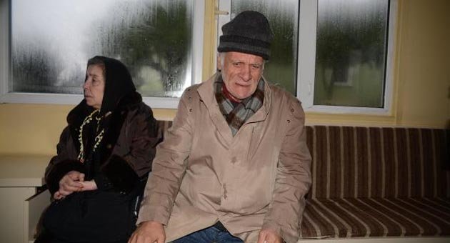 Yangında eşi ve kızını kaybeden adam gözyaşları içinde olayı anlattı