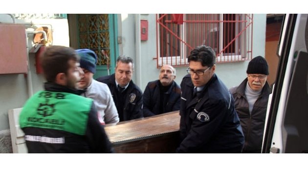 Yangını söndürmek istedi canından oldu