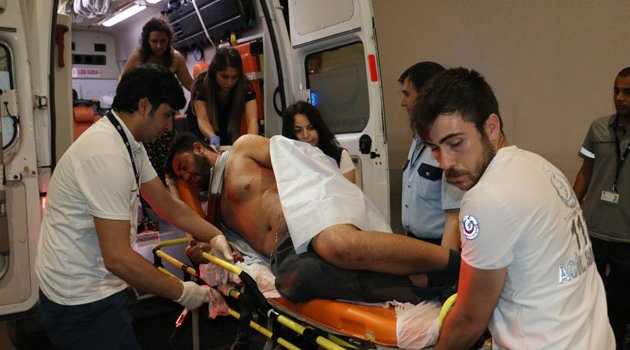 Yaralı halde 25 kilometre araç sürdü