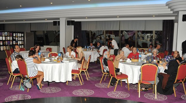 Yaşlılarımız milletimizin onurudur”