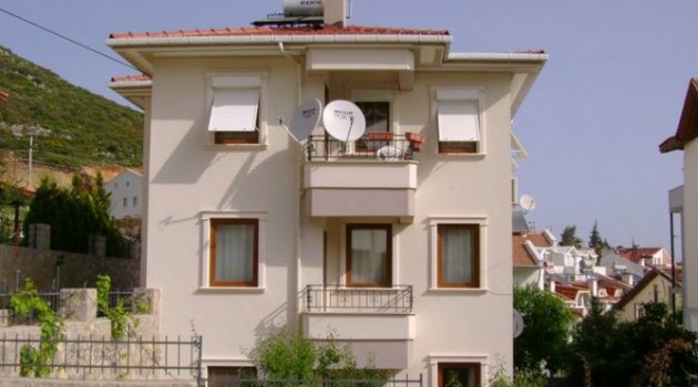 Yazlık kiralarında fırsatçılık yapılıyor