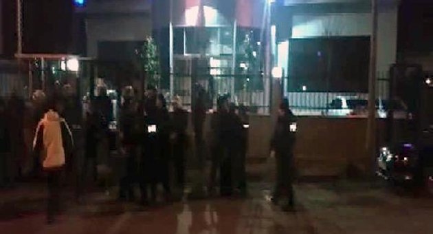 Yeni Akit Gazetesi önünde gerginlik