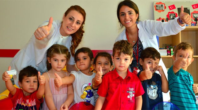 Yeni sınıflarına alışmaya çalışacaklar