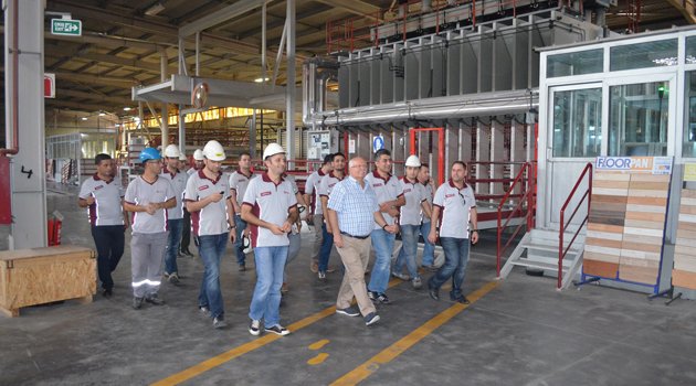 Yıldız Adana MDF Tesisleri’ni gezdi