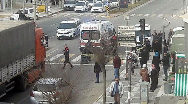 Yol verme kavgası kanlı bitti