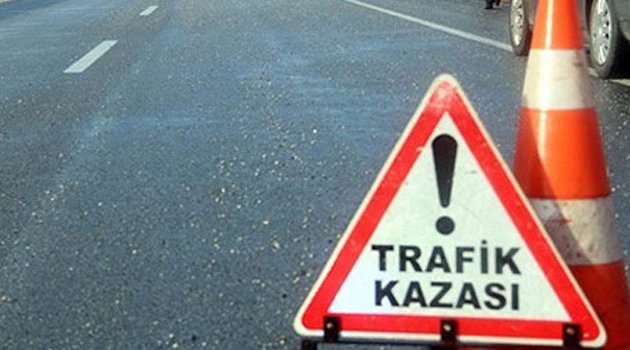 Yolcu otobüsü devrildi! 2 ölü 21 yaralı