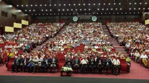 Yönetici ve öğretmenlere mesleki gelişim semineri