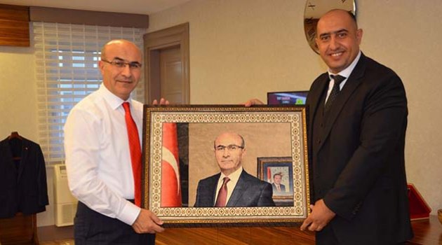 Yüksel, Vali Demirtaş’ı makamında ziyaret etti