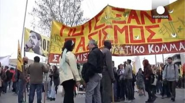 Yunanistan'da Altın Şafak Partisi'nin Davası Ertelendi