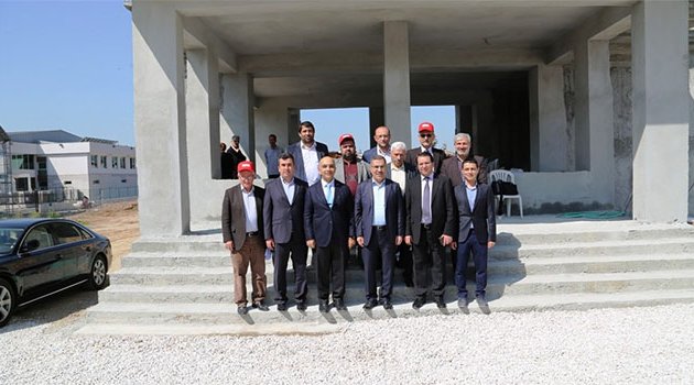 Yüreğir Belediyesi’nden yurt inşaatına destek